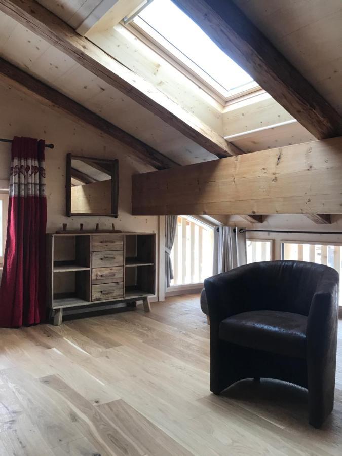 Au Pre Des Chevaux Panzió Chateau-d'Oex Kültér fotó