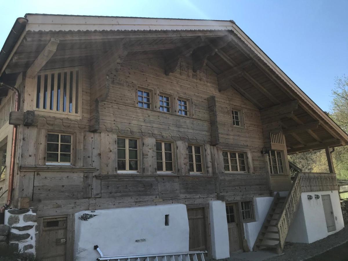 Au Pre Des Chevaux Panzió Chateau-d'Oex Kültér fotó